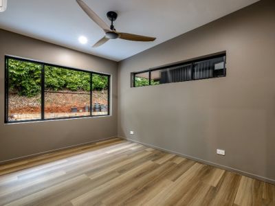 Builder custom home Cairns