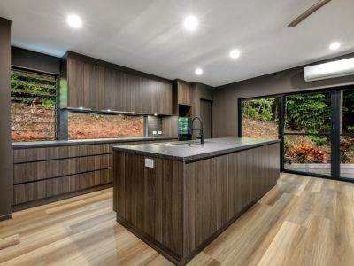 New kitchen Cairns builder
